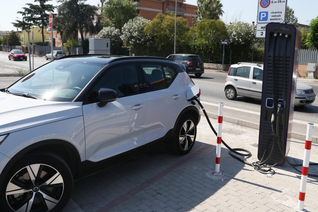 stazioni ricarica enel x way