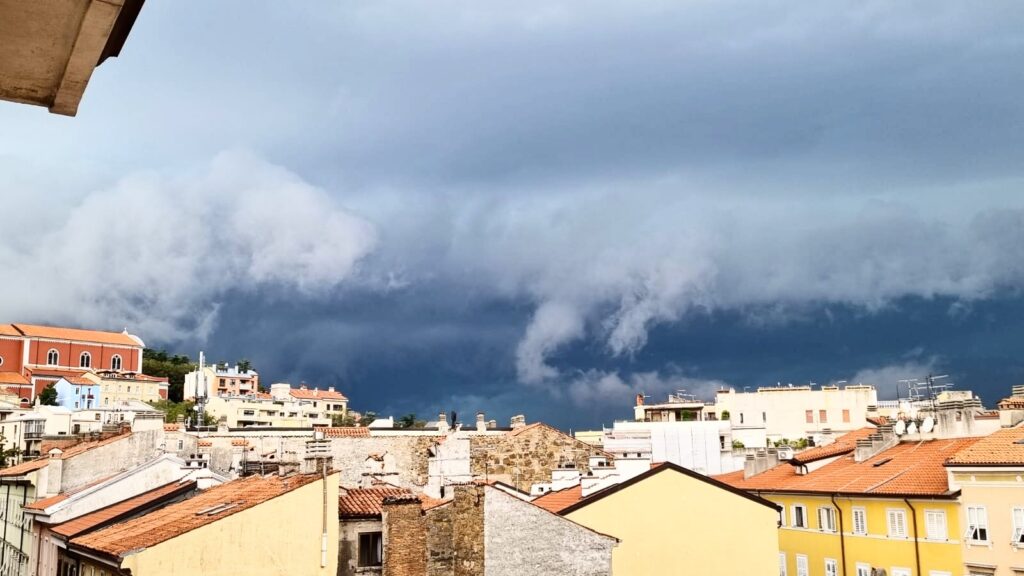 maltempo trieste
