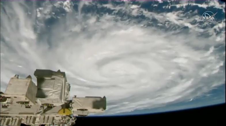 uragano ian ISS