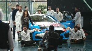 attivisti clima BMW