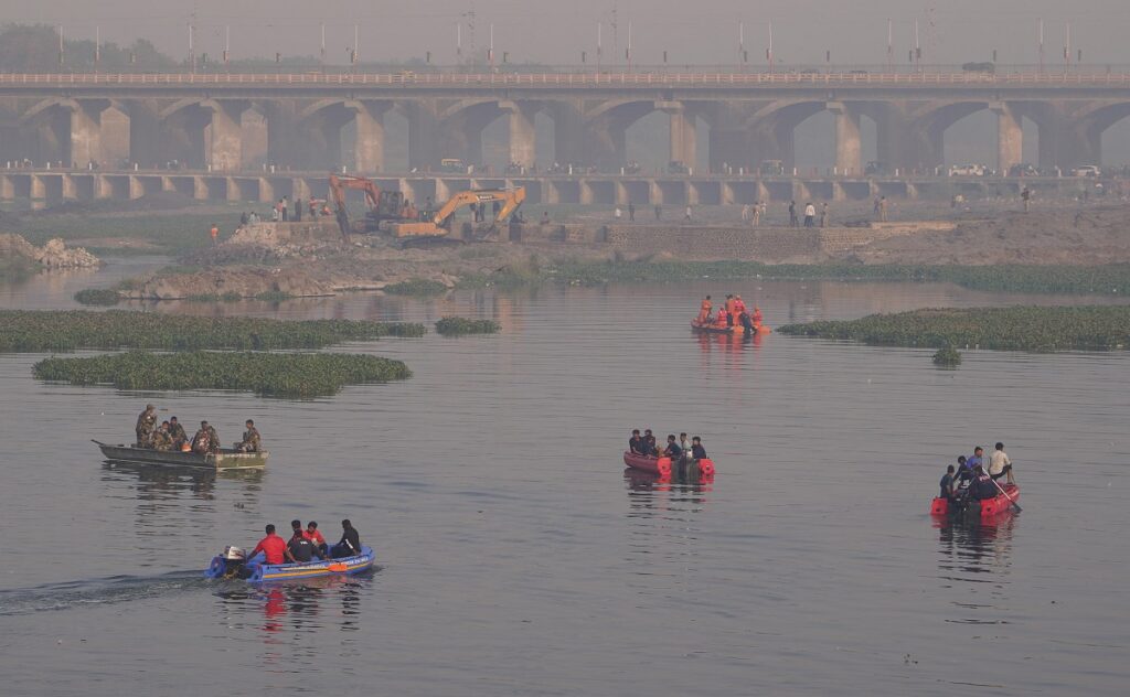 crollo ponte india