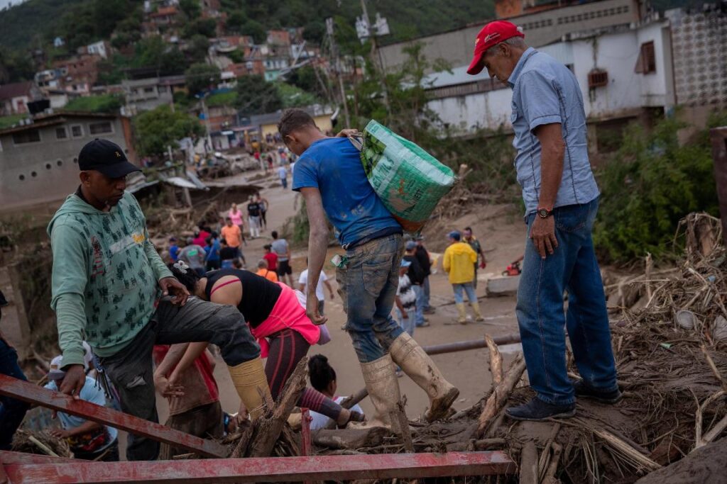 inondazioni frane venezuela