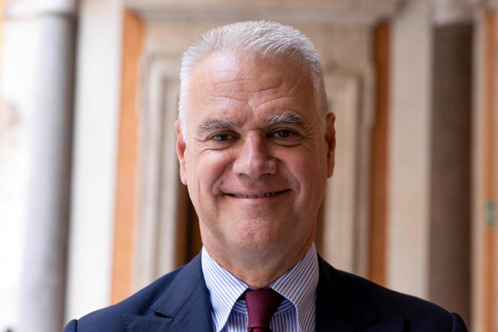 Il ministro Zangrillo: "smart working funziona, ma è necessaria la