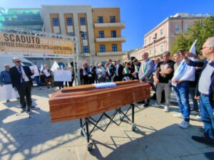 mobilitazione caro energia siracusa