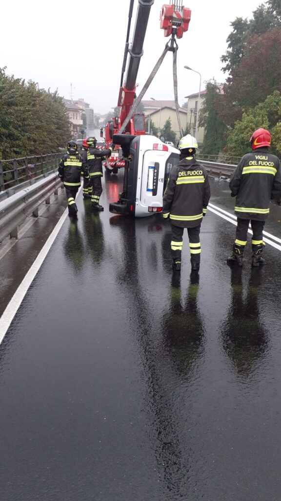 crollo cavalcavia novara