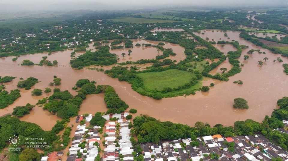 uragano julia el salvador
