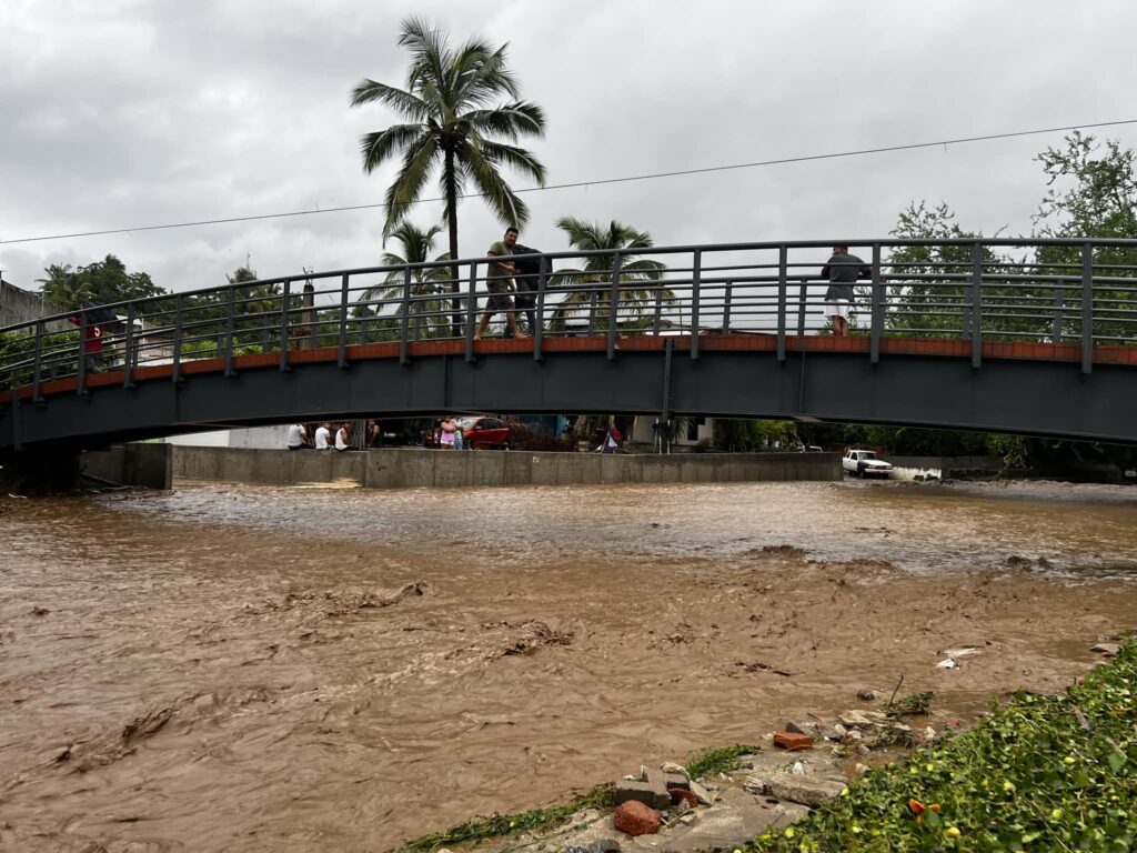 uragano roslyn messico
