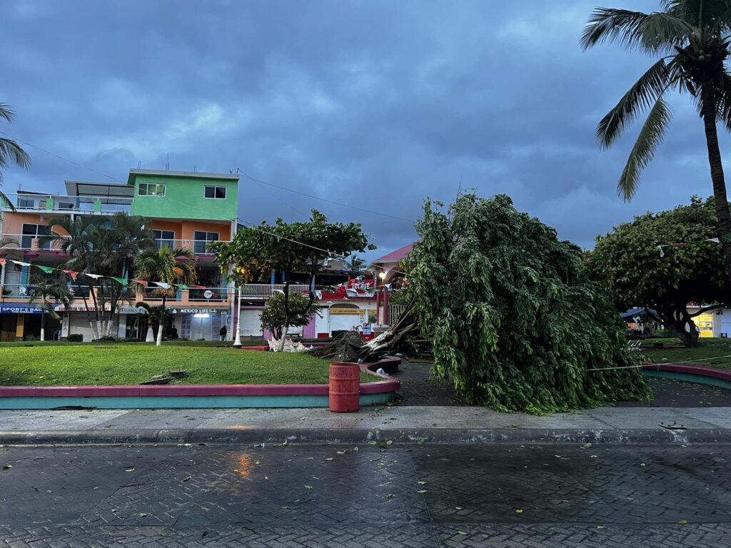 uragano roslyn messico