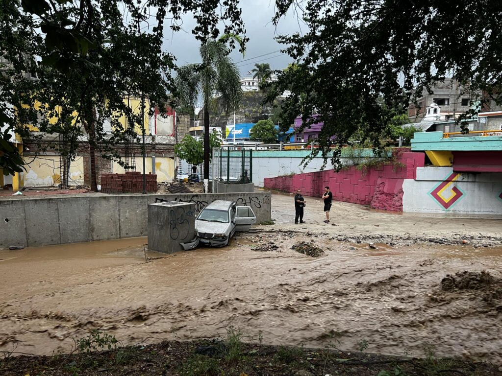 uragano roslyn messico
