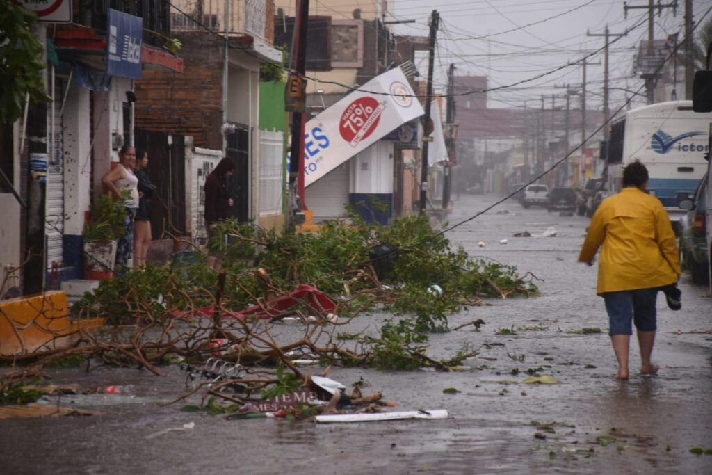 uragano roslyn messico