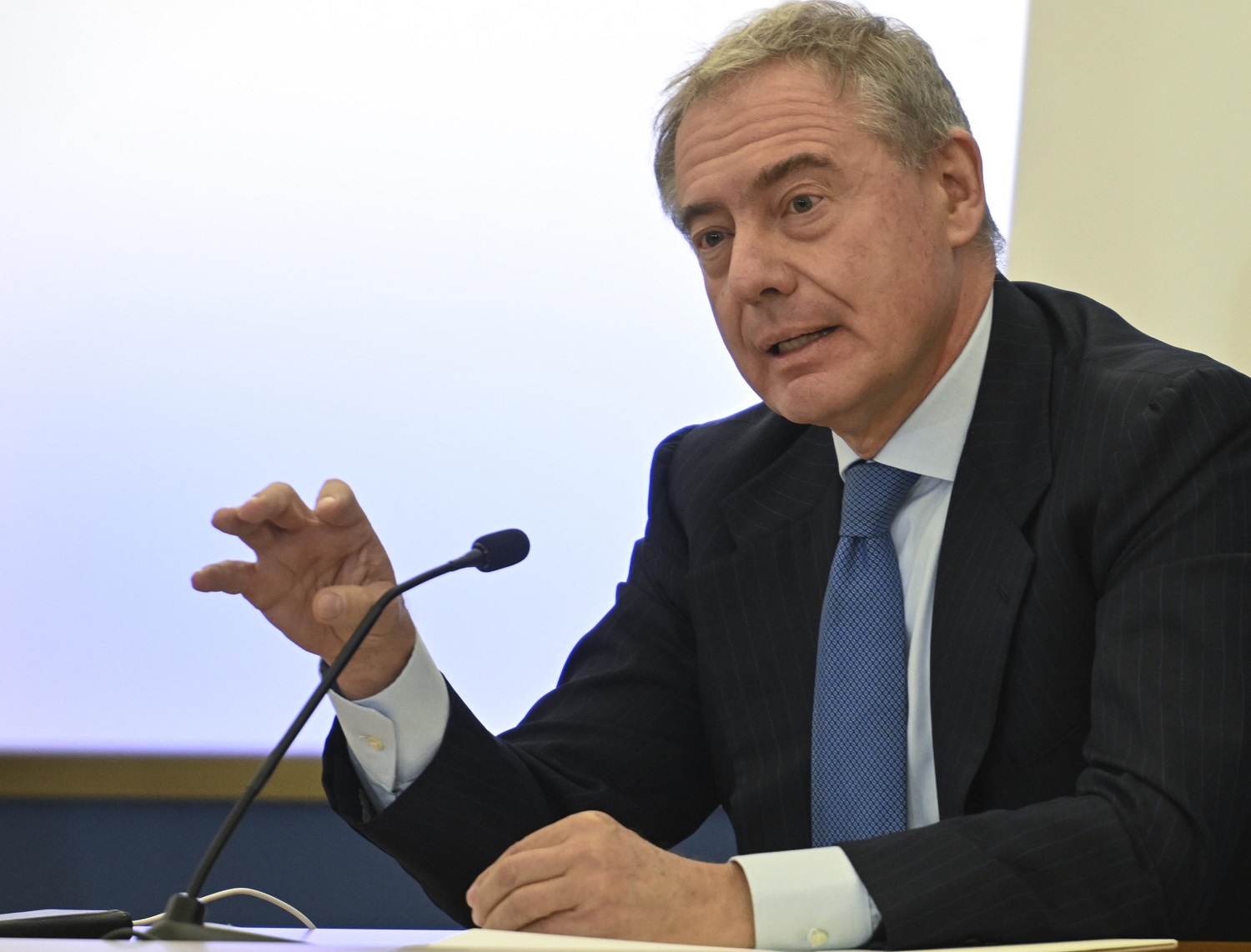 Urso: “possiamo vincere la battaglia per smantellare il Green Deal”