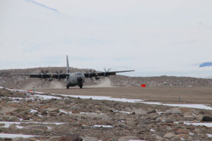 aereo antartide