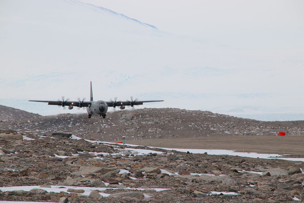 aereo antartide