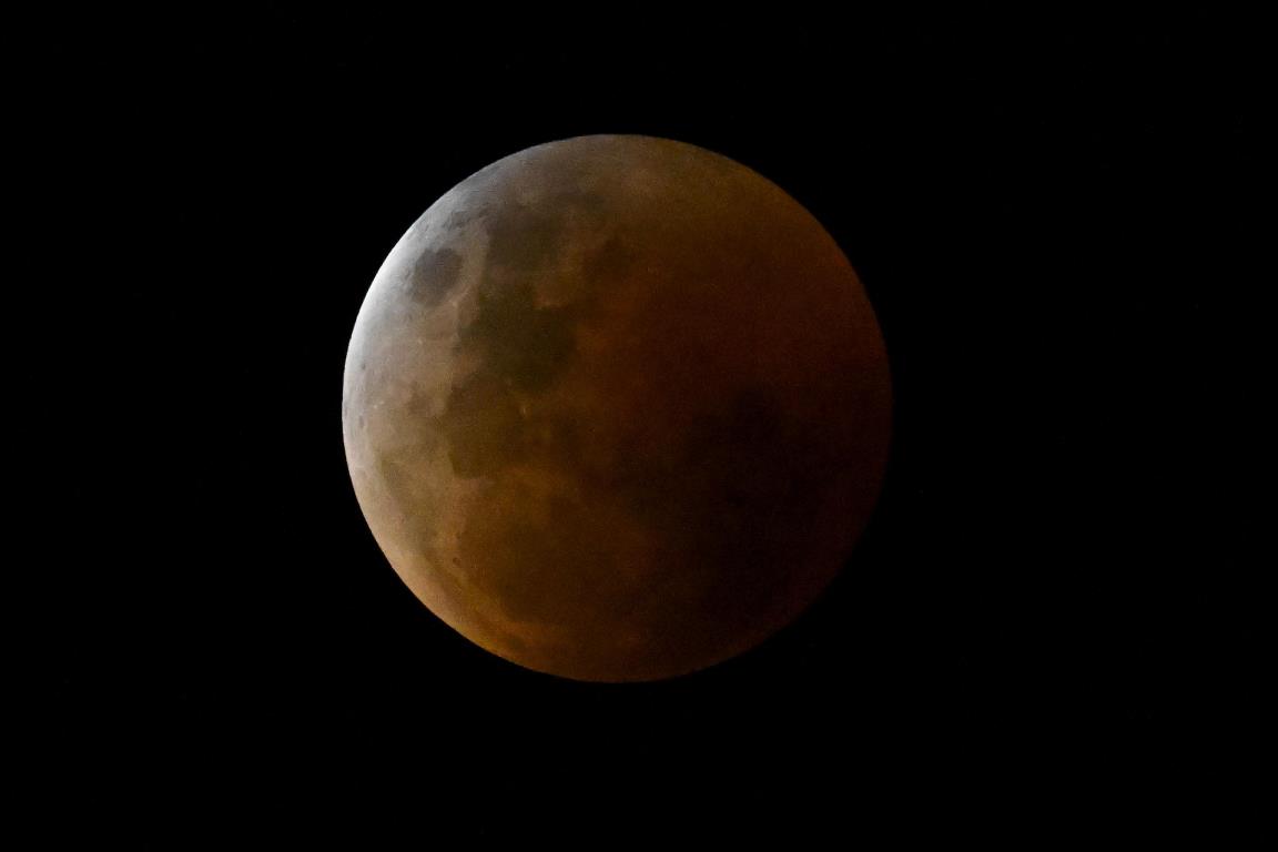 eclissi luna oggi australia