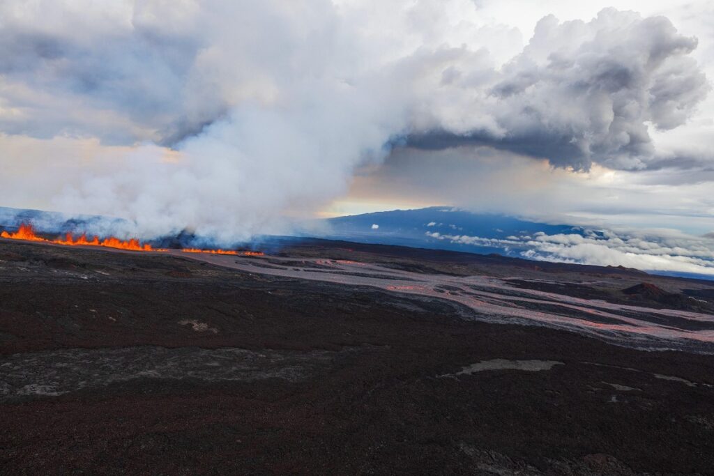 eruzione mauna loa hawaii