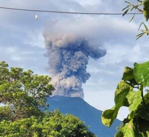 eruzione vulcano Chaparrastique el salvador