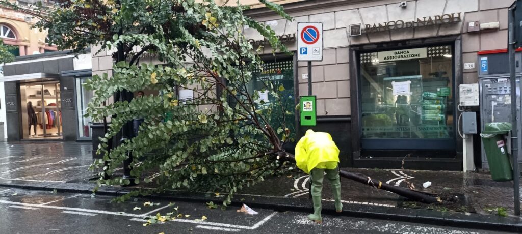maltempo castellammare di stabia campania