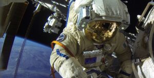 passeggiata spaziale cristoforetti nuova patch