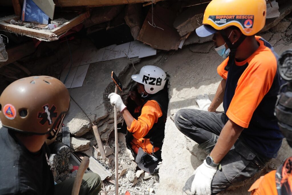 terremoto indonesia giava