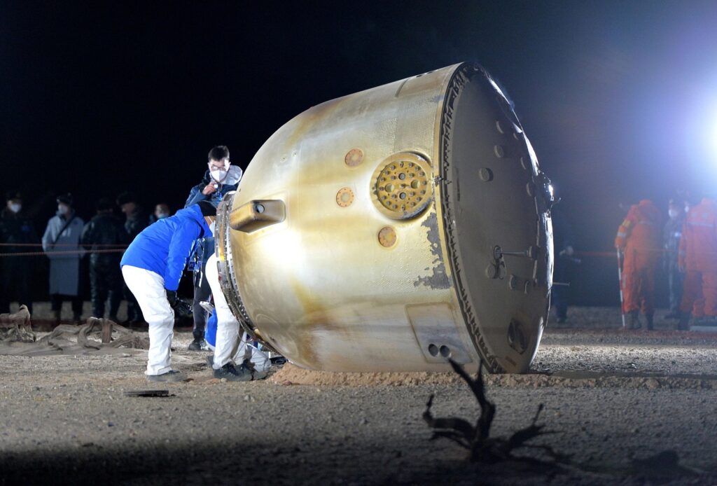 astronauti cinesi Shenzhou-14