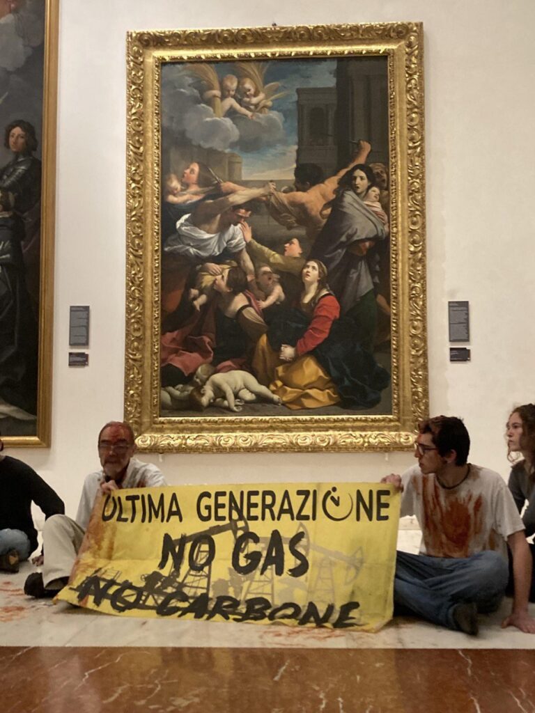 blitz ambientalisti pinacoteca bologna