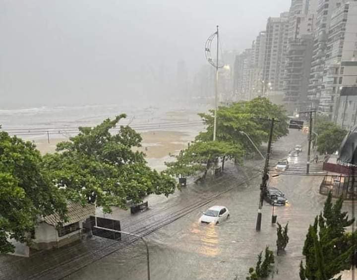 maltempo inondazioni brasile