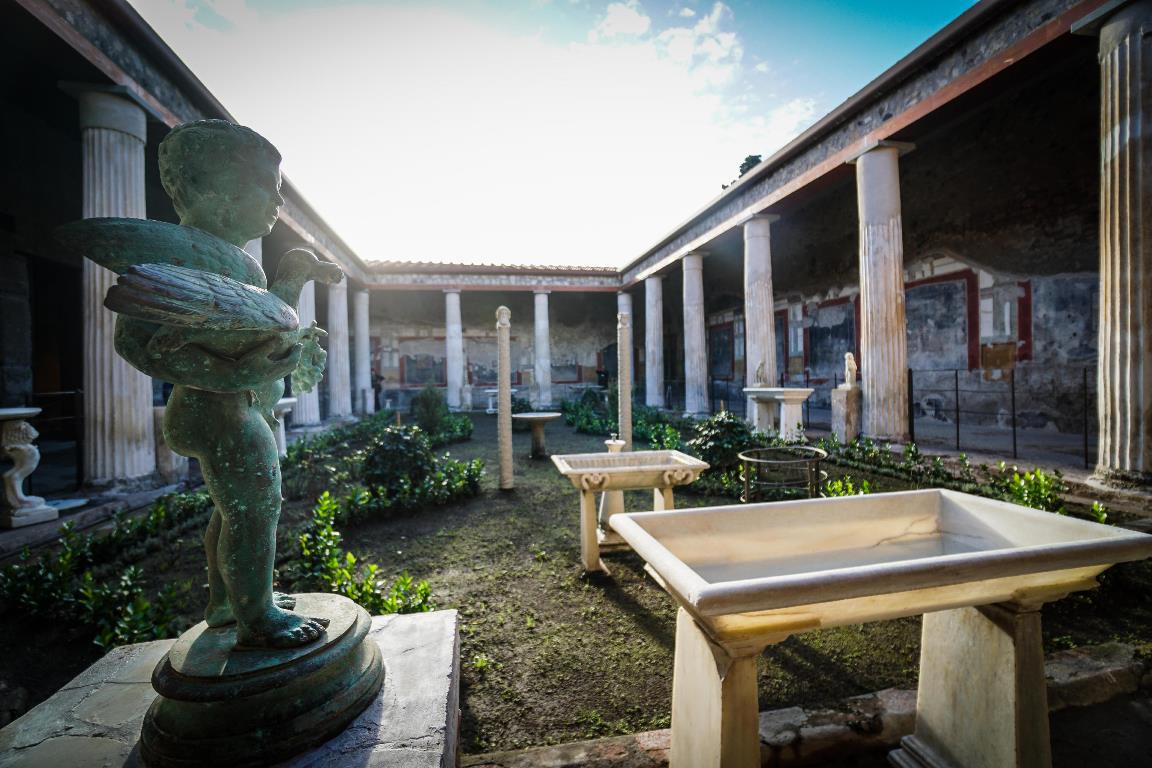 riaperta casa vettii pompei