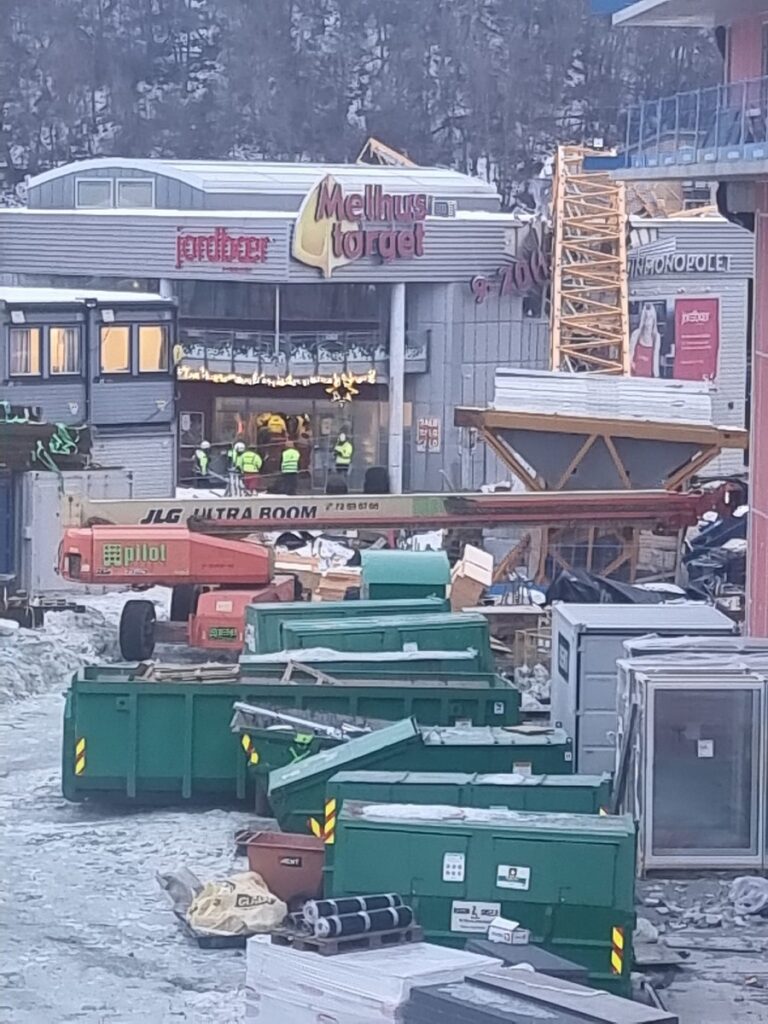 crollo gru norvegia Melhustorget