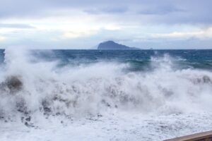 mareggiata Acquacalda Lipari 10 gennaio 2023