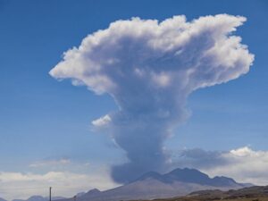 vulcano lascar cile