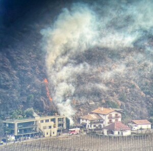 alto adige incendio bosco gmund