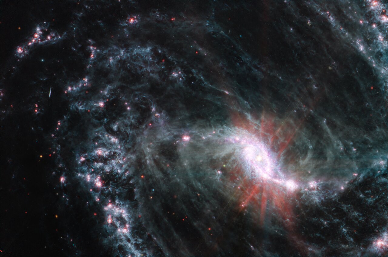 Galassia NGC 1365 webb