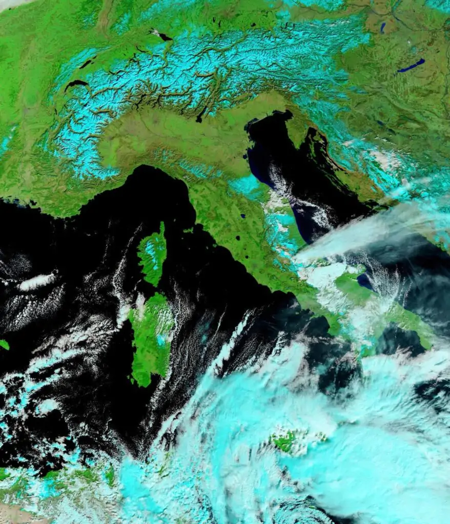 italia dal satellite 10 febbraio 2023
