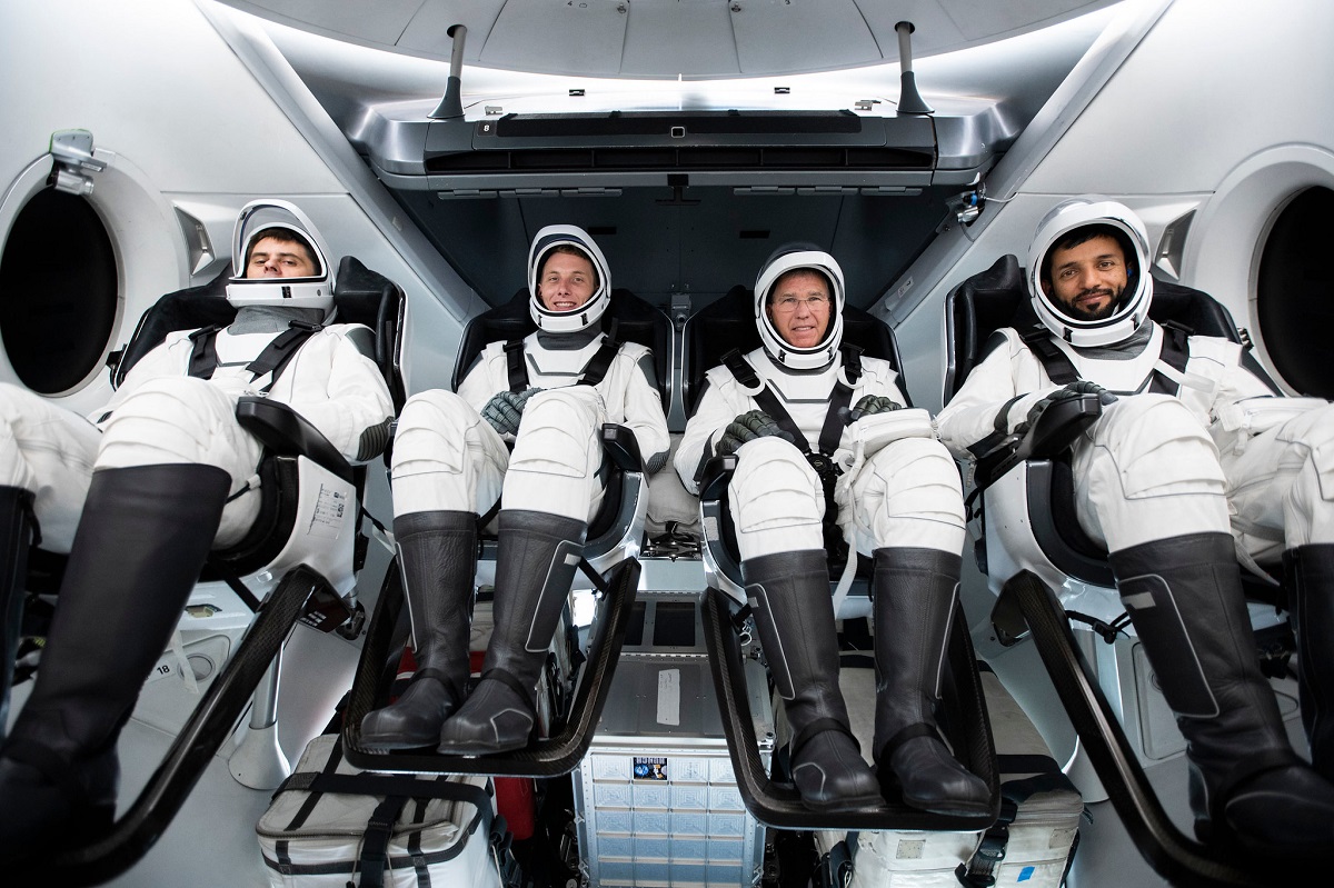 lancio crew-6 astronauti stazione spaziale