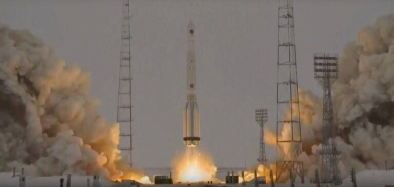 lancio elekro-l satellite proton russia