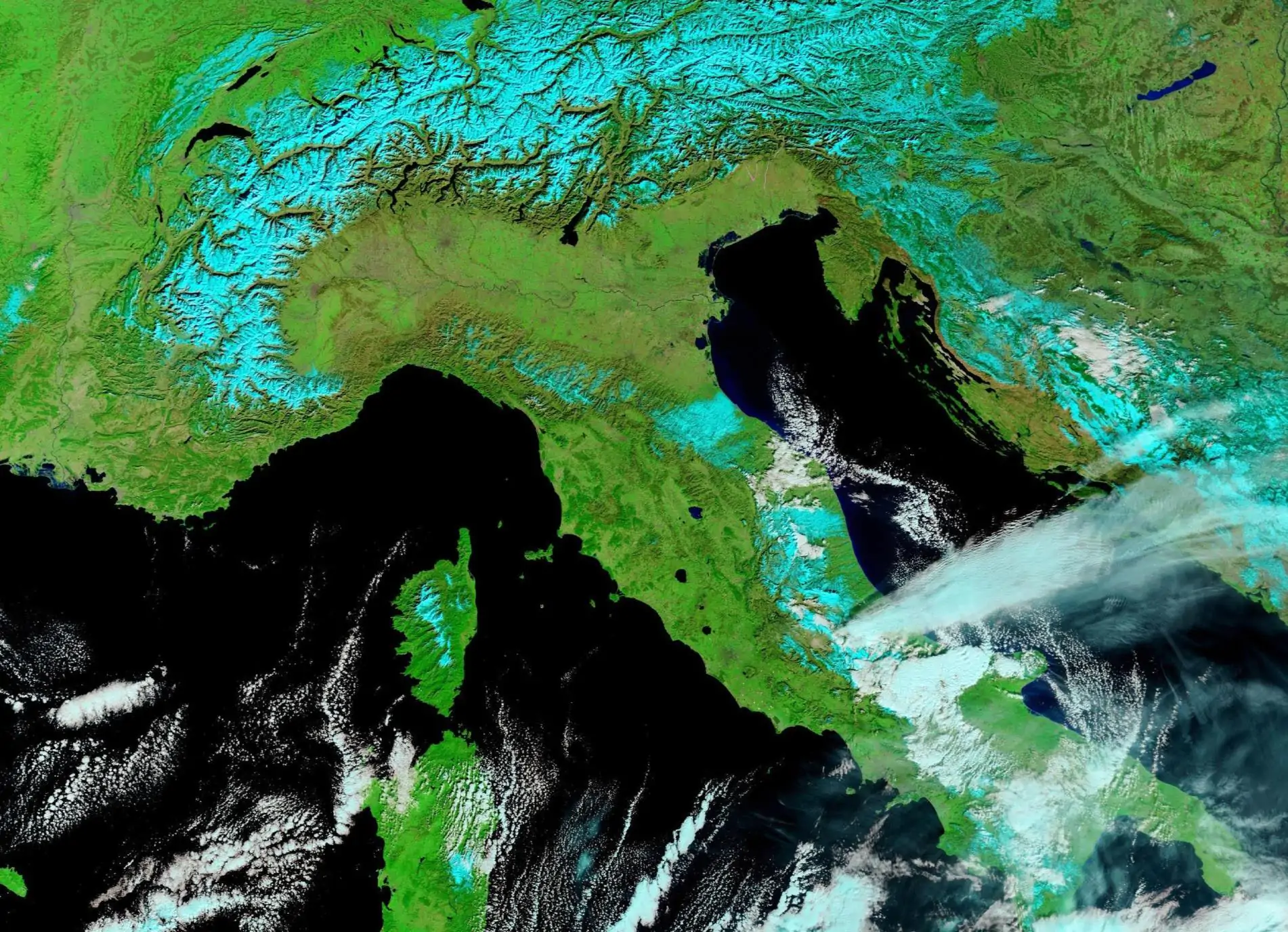 neve italia centro nord 10 febbraio 2023