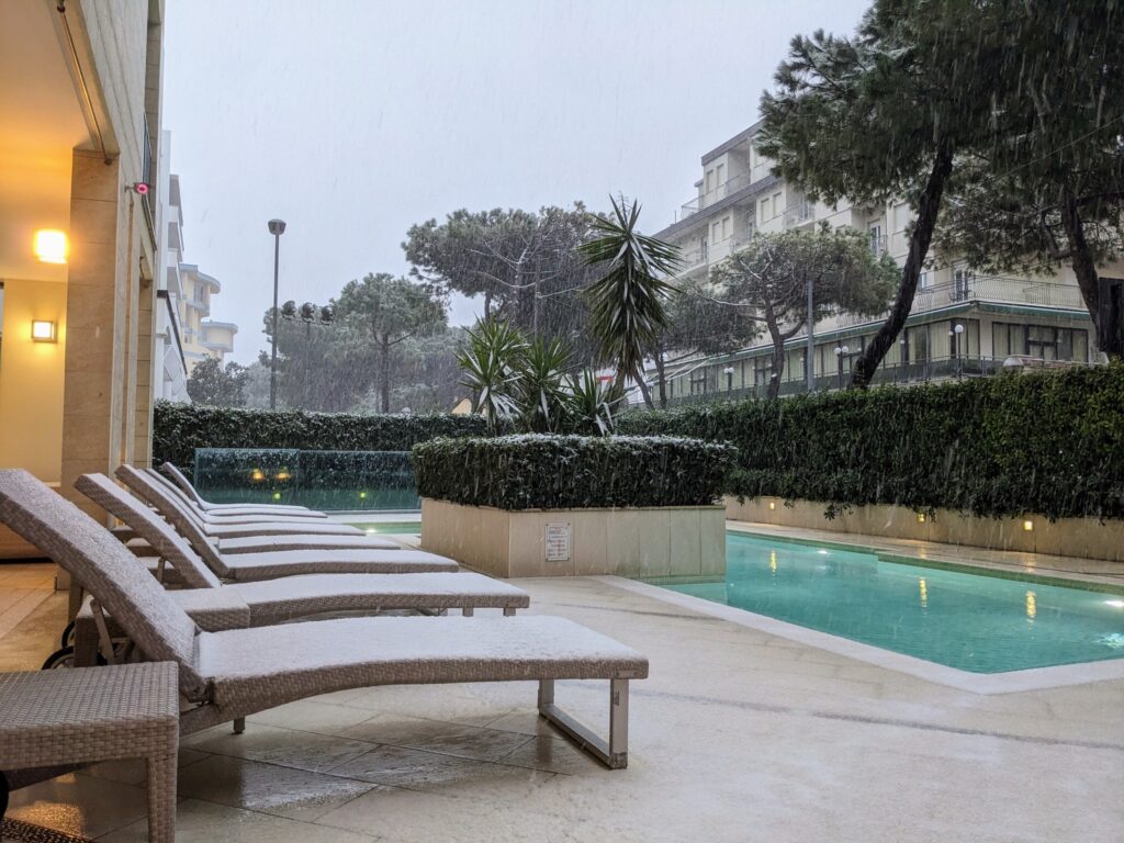 neve rimini