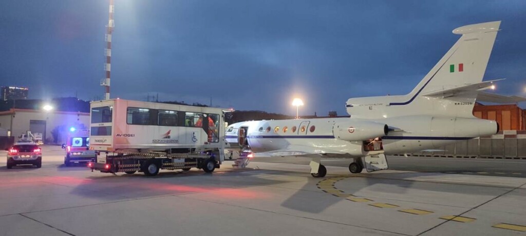soccorso aereo Volo Cagliari-Genova