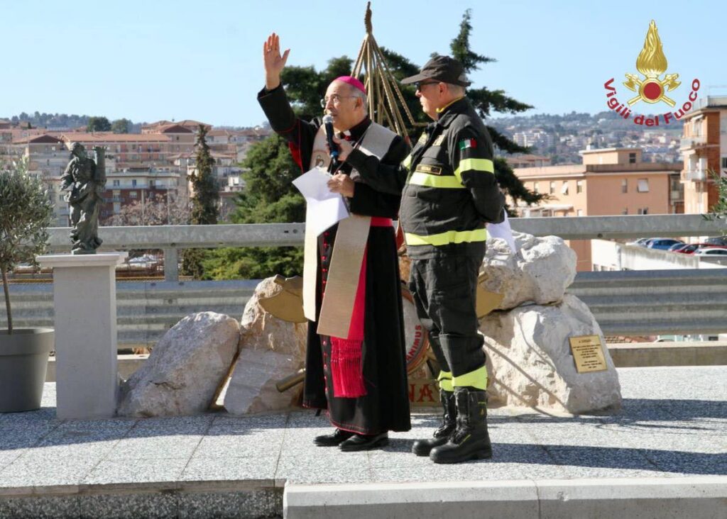 vigli del fuoco ancona