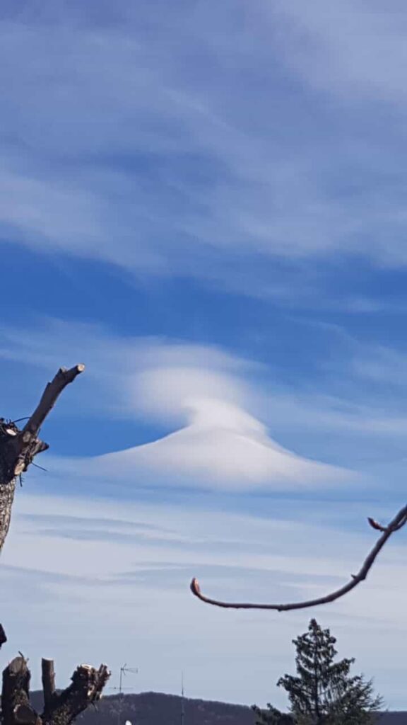 nubi lenticolari abruzzo