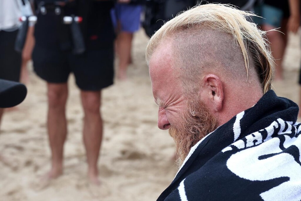 Blake Johnston australiano record surf
