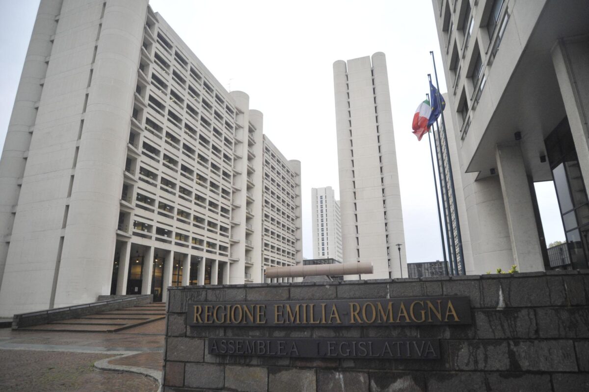 Palazzo della Regione Emilia Romagna - costruito secondo l'approccio del Metodo NDSHA