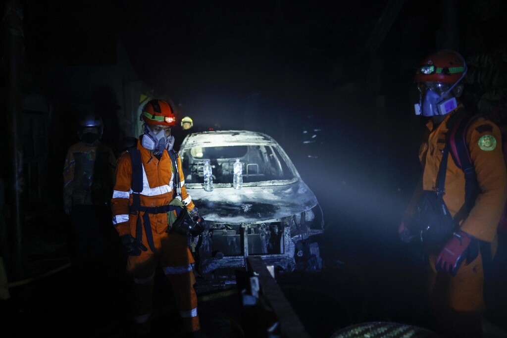 incendio giacarta