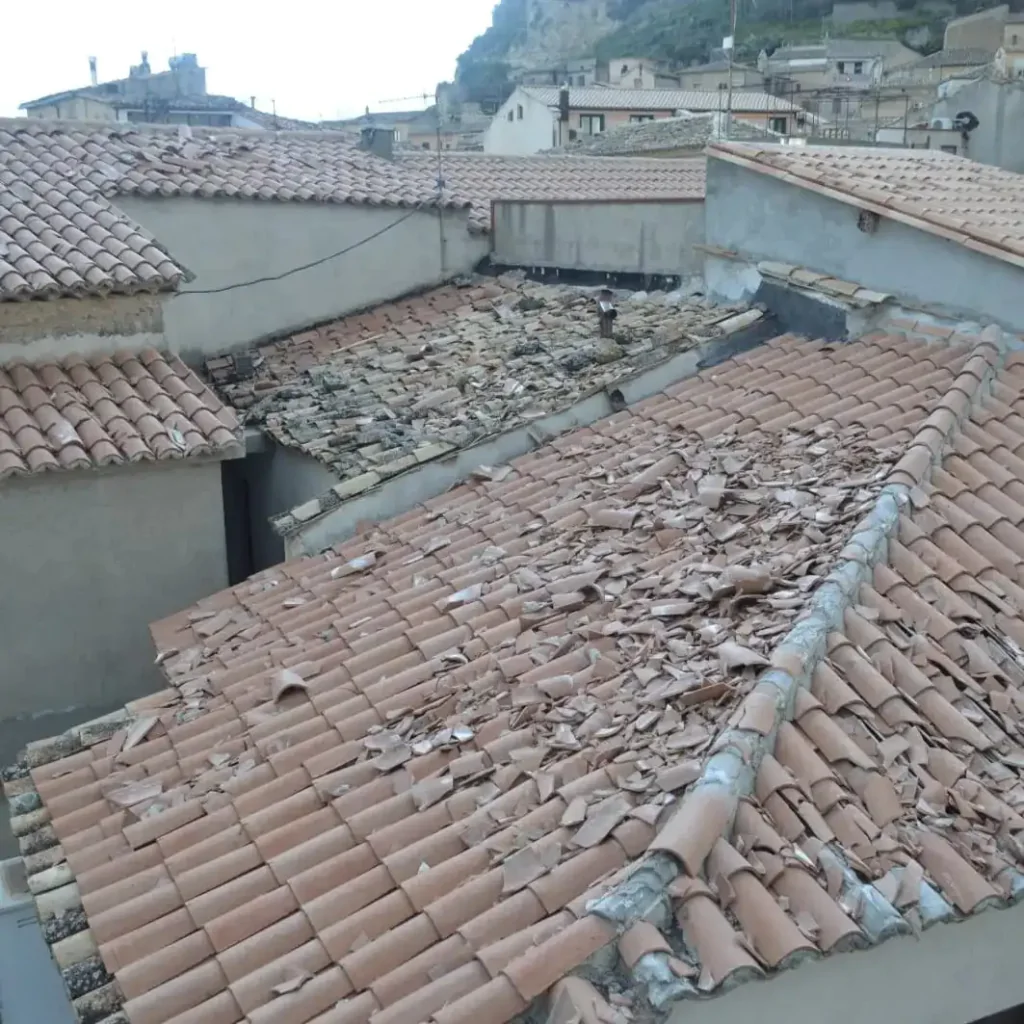 maltempo forte vento gerace danni