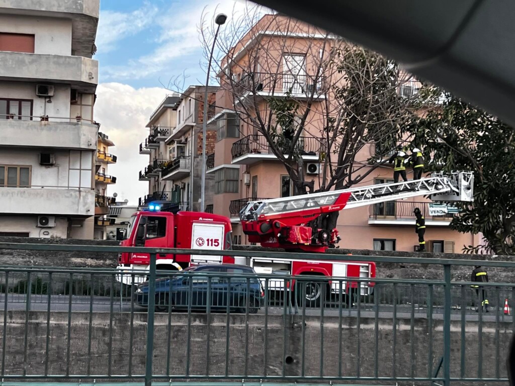 maltempo reggio calabria vigili del fuoco