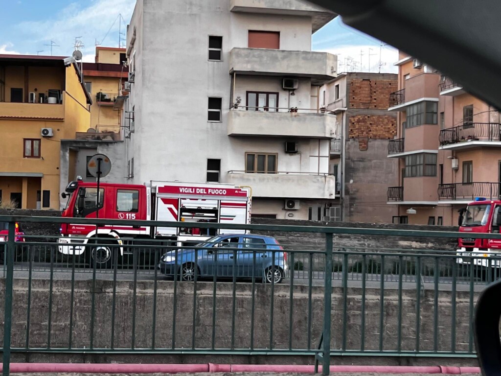 maltempo reggio calabria vigili del fuoco