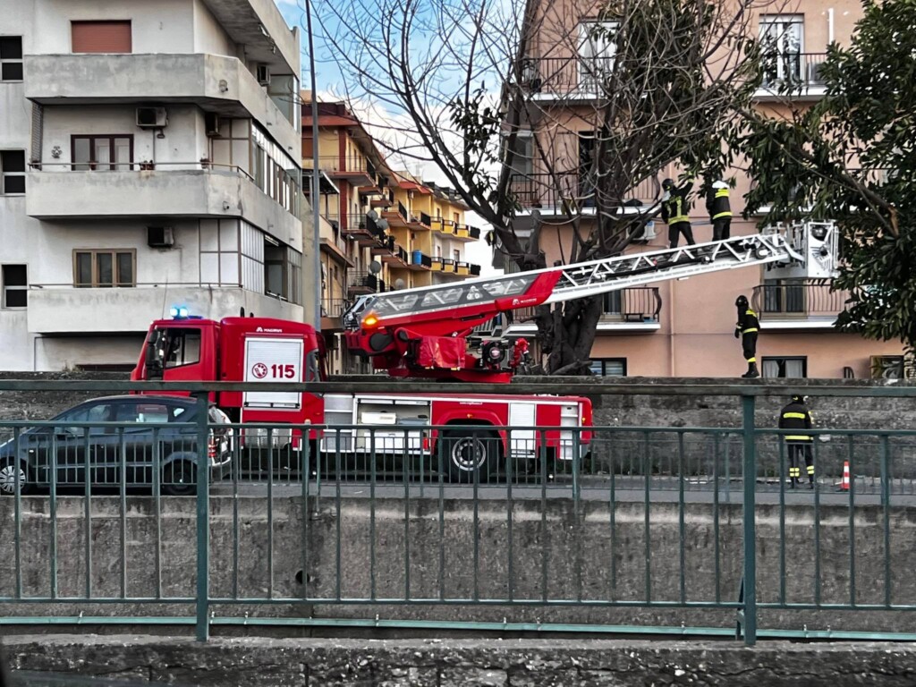 maltempo reggio calabria vigili del fuoco