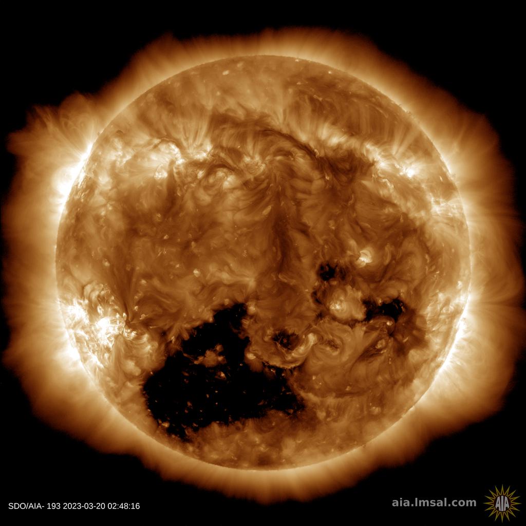vento solare buco coronale (2)