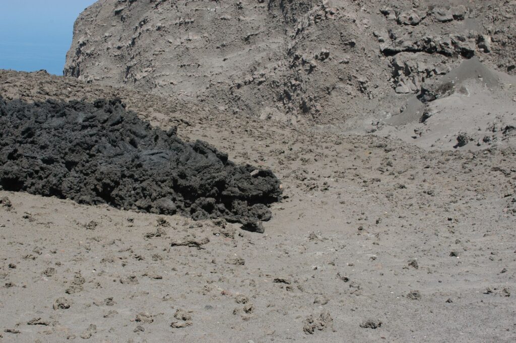 eruzione Stromboli 5 aprile 2003
