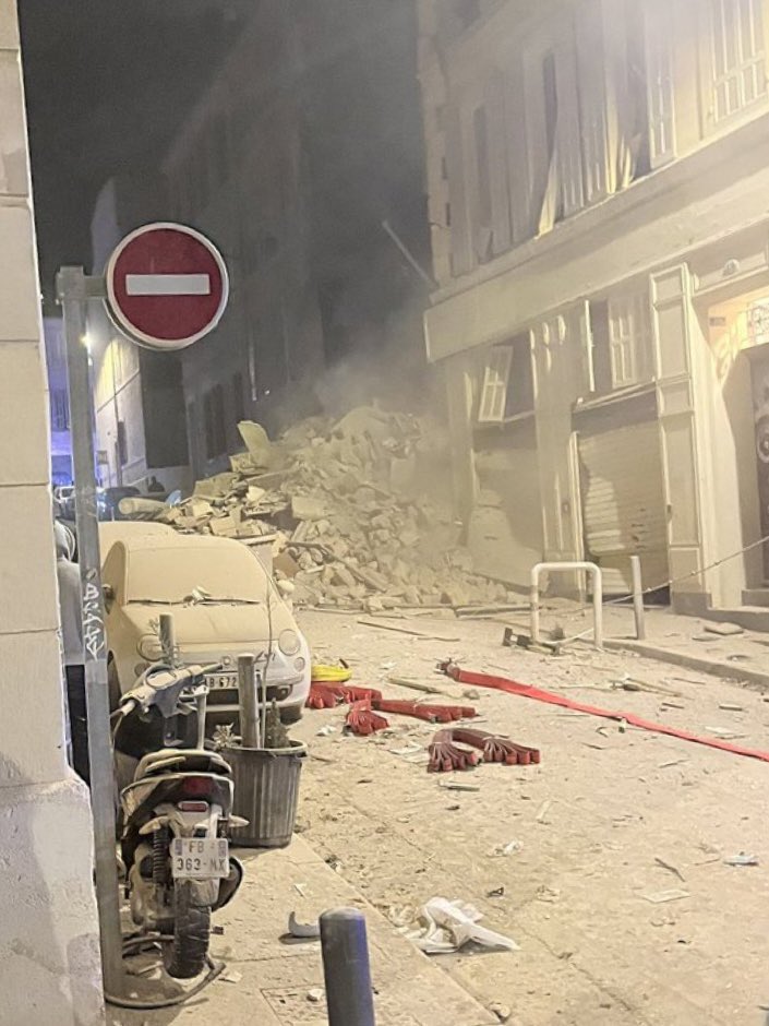 crollo francia marsiglia 9 aprile